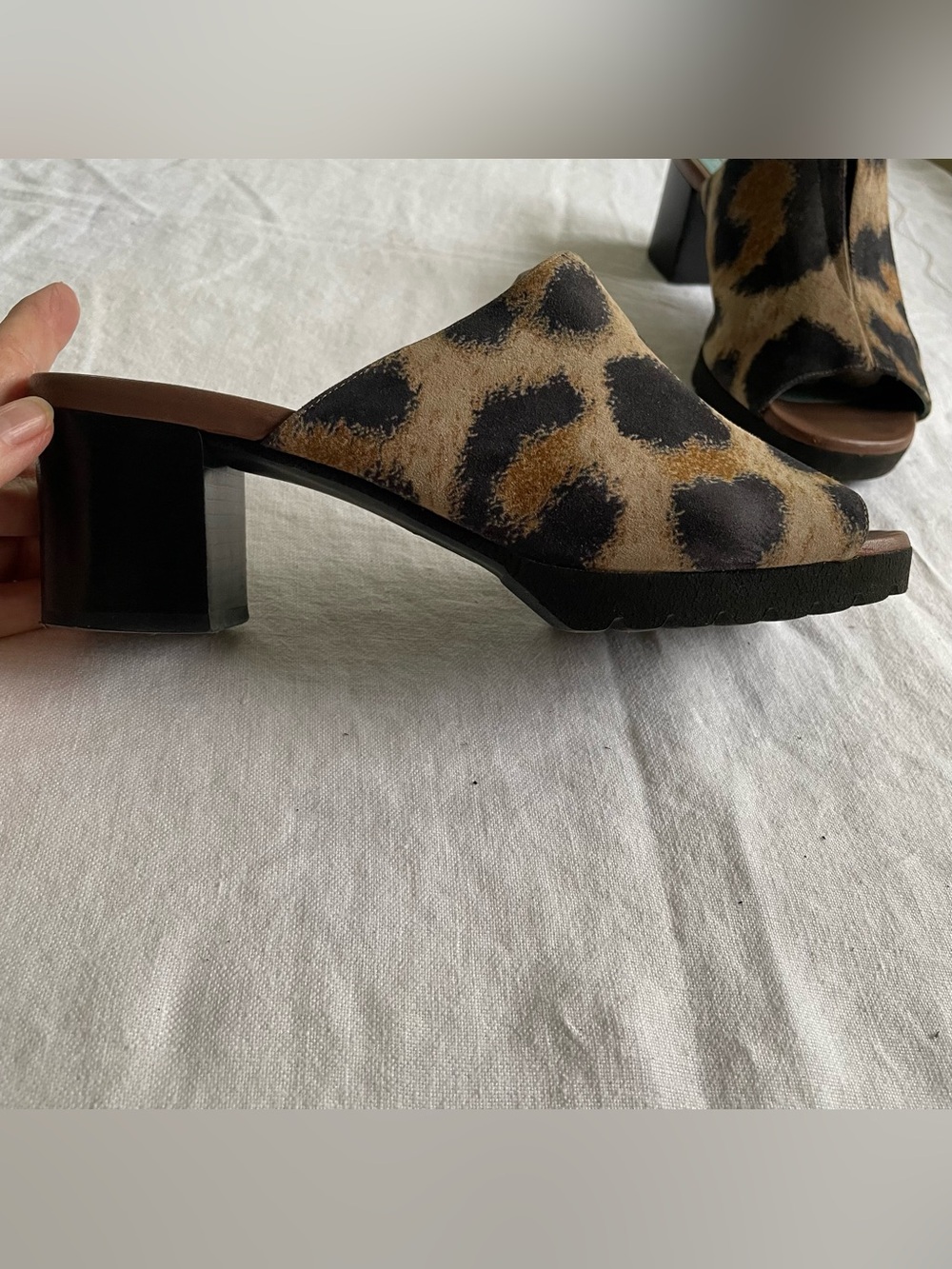 Thierry Rabotin Leopard Print Block Heel Mules ✨ Size 38.5 (US 8–8.5) – Worn Onl